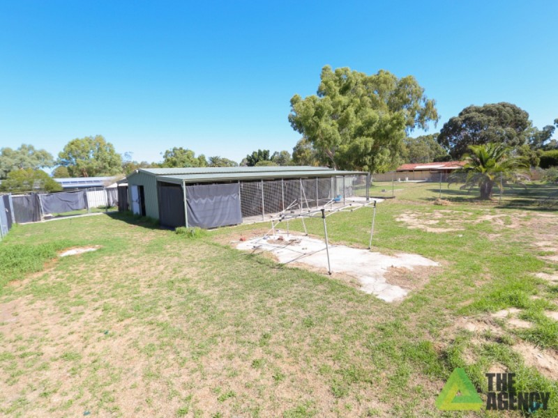 43 Cairn Road, Southern River WA 6110