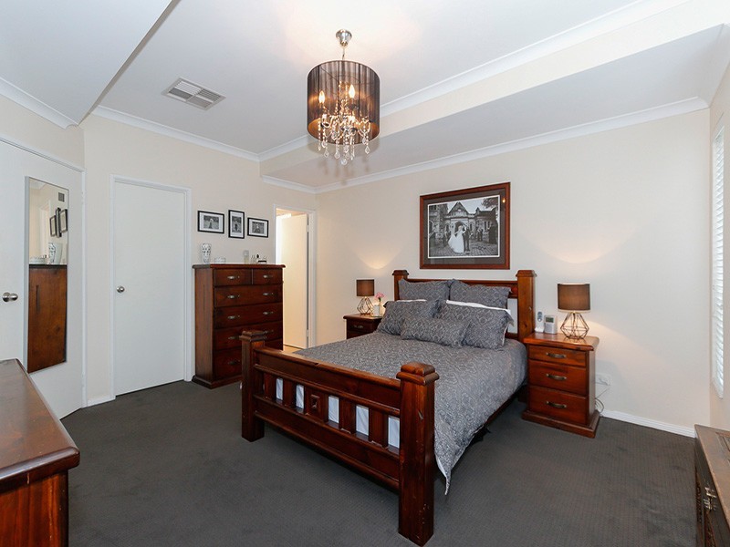 19 Castanet Drive, Madeley WA 6065