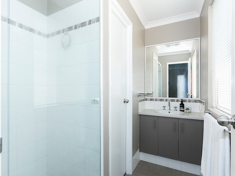 19 Castanet Drive, Madeley WA 6065