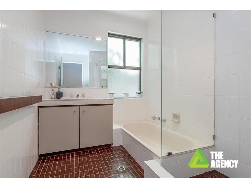 4 Netherby Road, Duncraig WA 6023