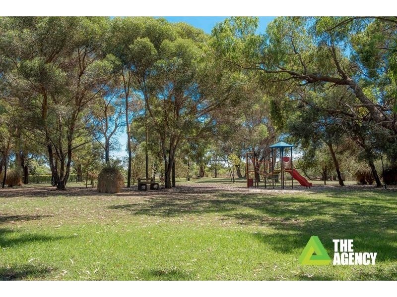 4 Netherby Road, Duncraig WA 6023