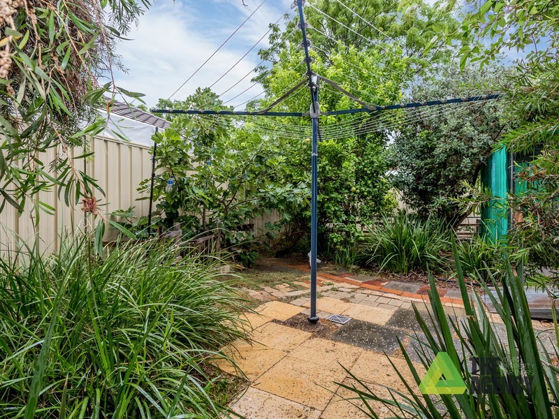 28 Bassendean Parade, Bassendean WA 6054