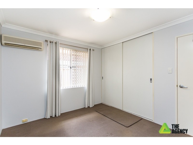 11 Diviney Court, Parkwood WA 6147