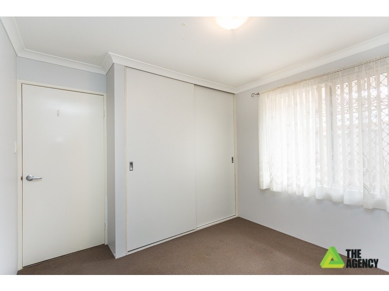 11 Diviney Court, Parkwood WA 6147