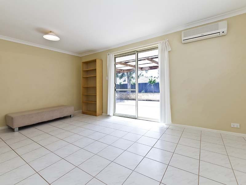 8 Birch Road, Padbury WA 6025