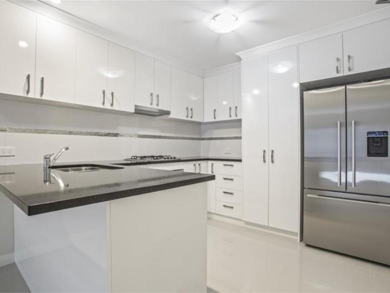 2/99 Bordeaux Parade, Ellenbrook WA 6069