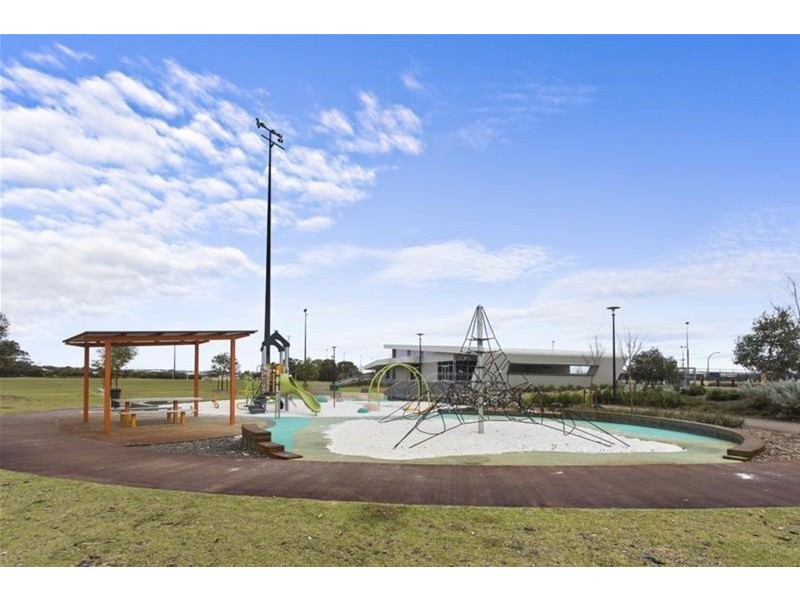 2/99 Bordeaux Parade, Ellenbrook WA 6069