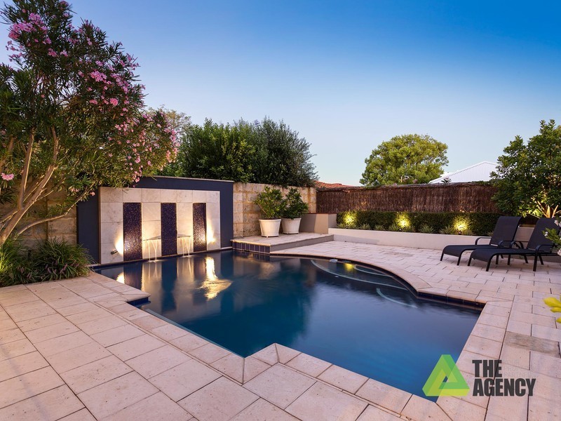 43 Bricknell Road, Attadale WA 6156