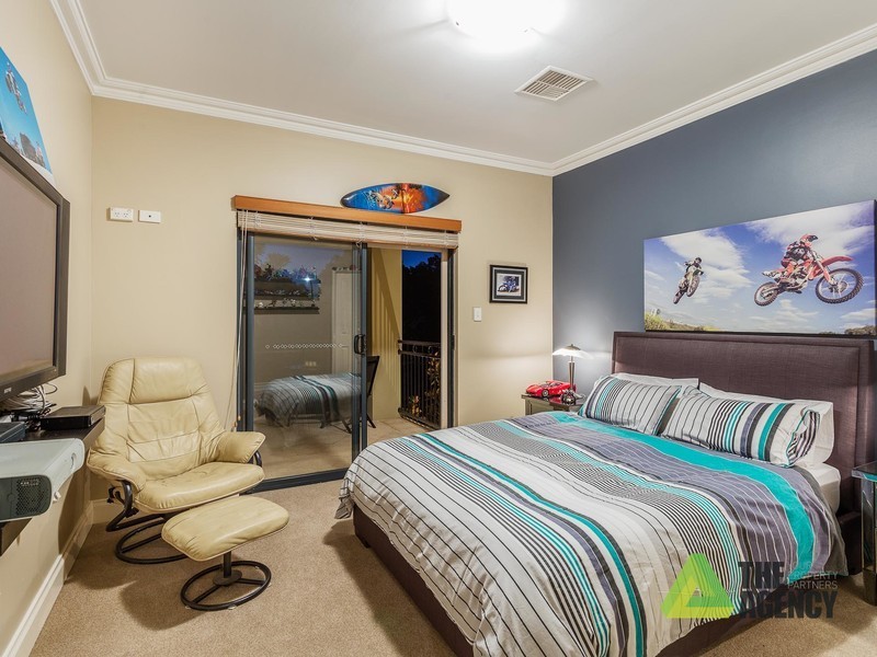 43 Bricknell Road, Attadale WA 6156