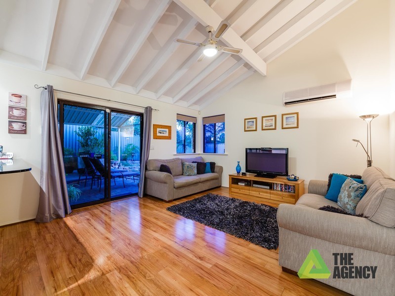 43 Scaphella Avenue, Mullaloo WA 6027