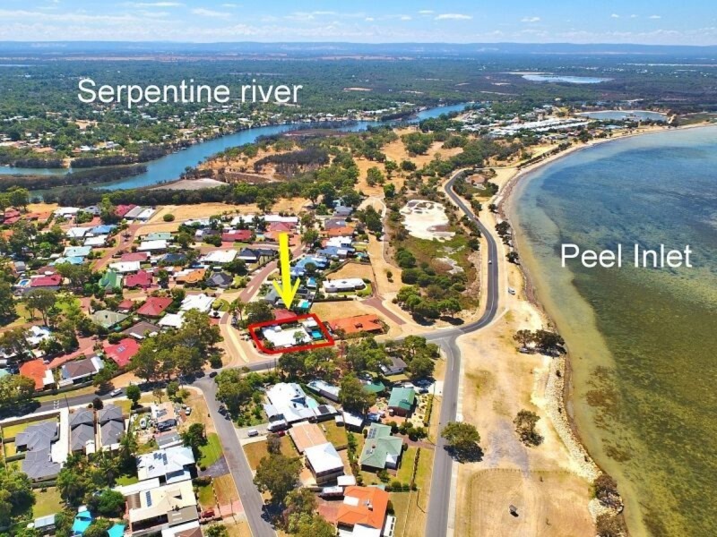 2 Placid Waters Parade, Coodanup WA 6210