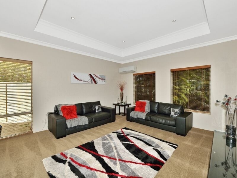 2 Placid Waters Parade, Coodanup WA 6210