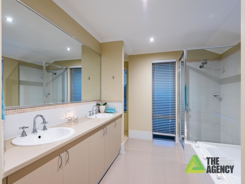 31 Brigalow Bend, Ellenbrook WA 6069