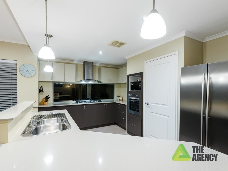 31 Brigalow Bend, Ellenbrook WA 6069