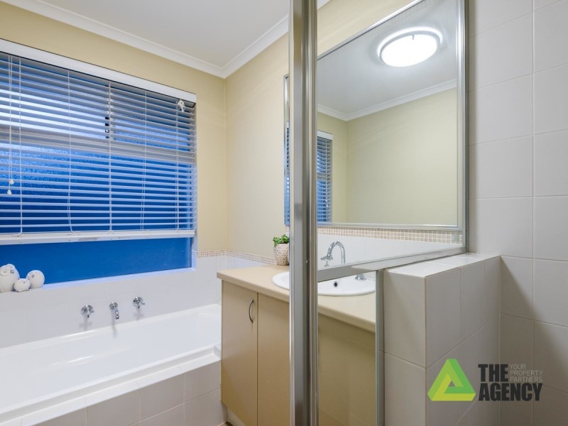 31 Brigalow Bend, Ellenbrook WA 6069