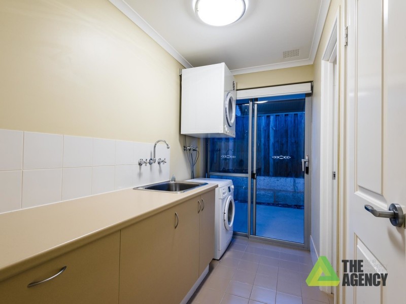 31 Brigalow Bend, Ellenbrook WA 6069