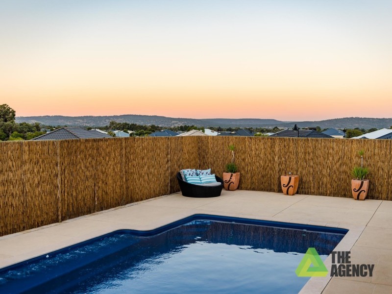 31 Brigalow Bend, Ellenbrook WA 6069