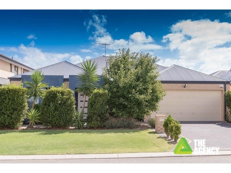 5 Laila Turn, Madeley WA 6065