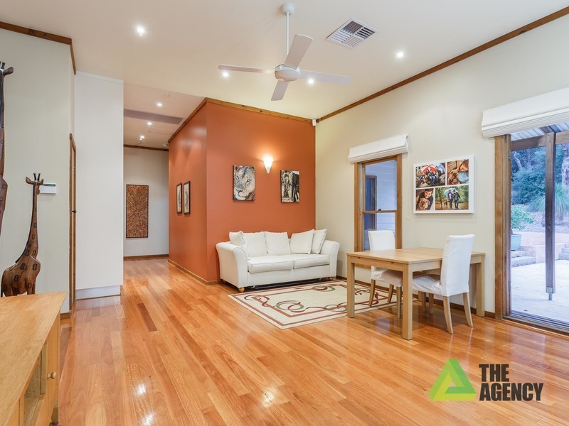 13 Coreen Way, Kalamunda WA 6076