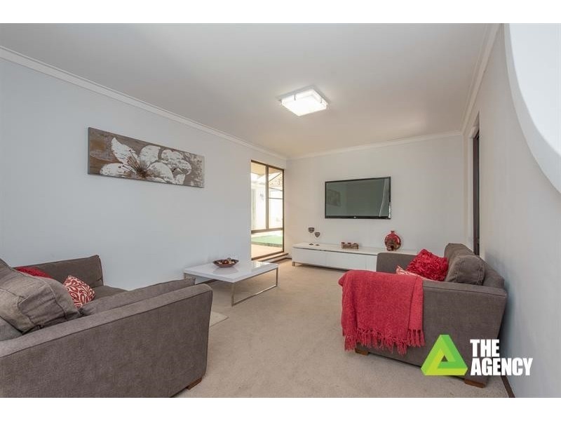 9 Kalyba Place, Duncraig WA 6023