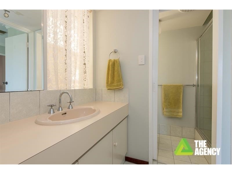 9 Kalyba Place, Duncraig WA 6023