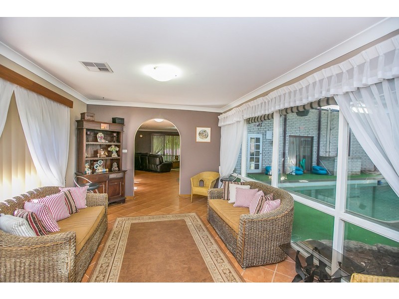 111 Blair Road, Oakford WA 6121