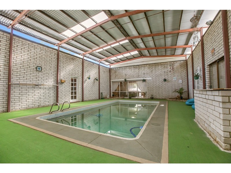 111 Blair Road, Oakford WA 6121