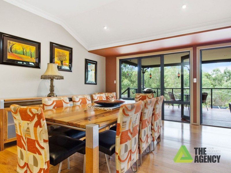 120 Glenroy Court, Hovea WA 6071