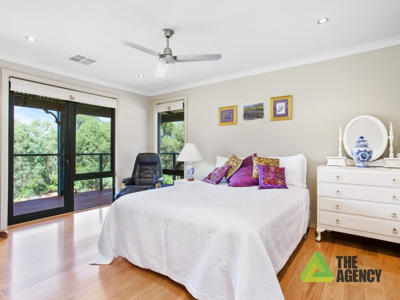 120 Glenroy Court, Hovea WA 6071