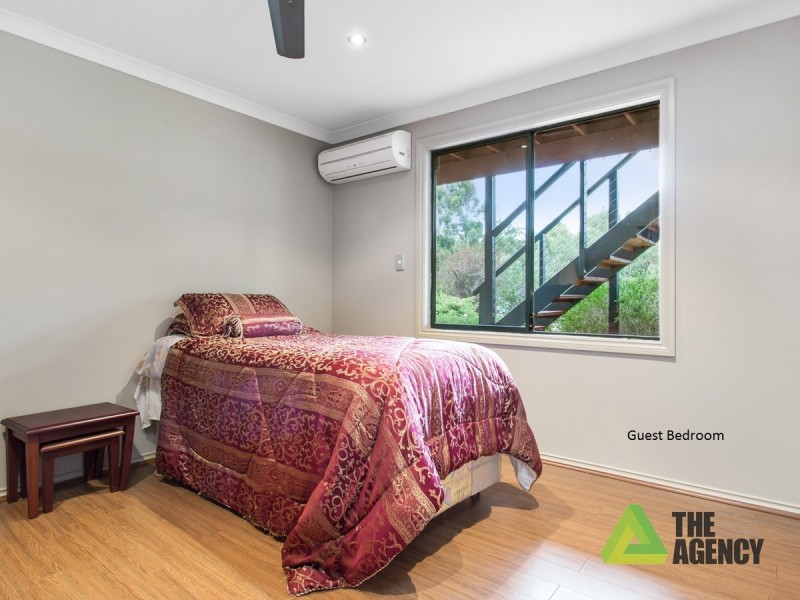 120 Glenroy Court, Hovea WA 6071