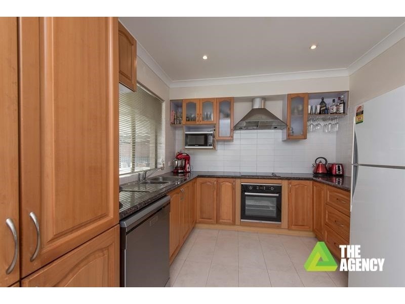 10B Hubbard Drive, Padbury WA 6025