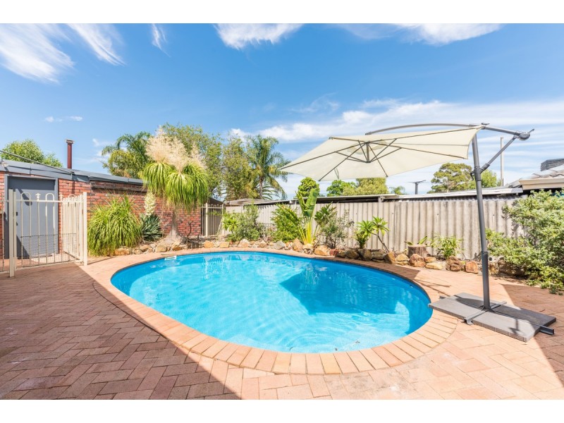 5 Denford Street, Kenwick WA 6107