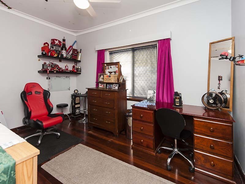 23 Quadea Way, Nollamara WA 6061