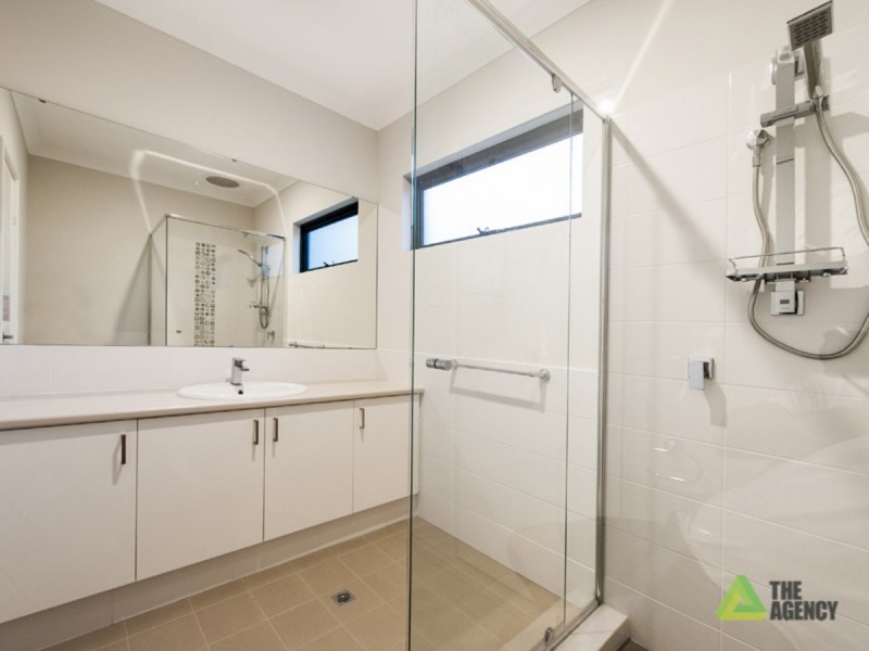 18A Deering Street, Westminster WA 6061