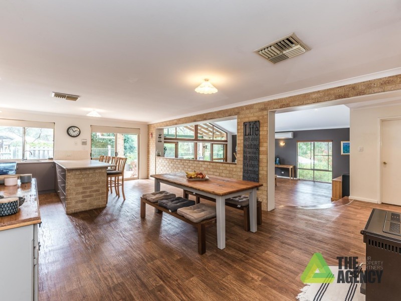 10 Wattle Court, Mahogany Creek WA 6072
