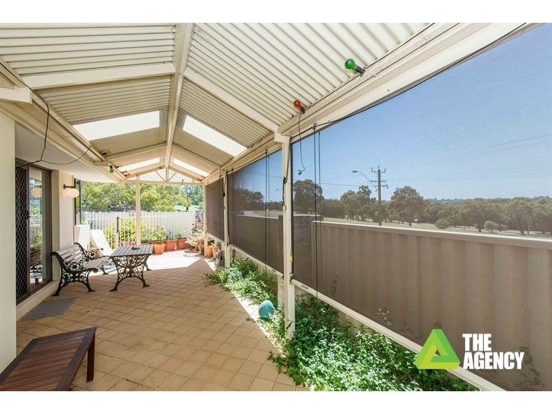 8 Thorpe Place, Carine WA 6020