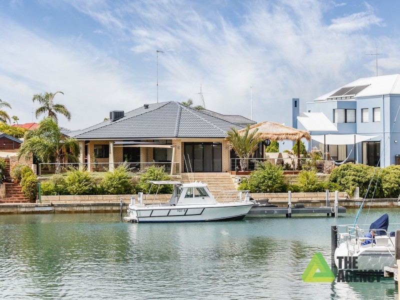 48 Cambria Island Retreat, Halls Head WA 6210