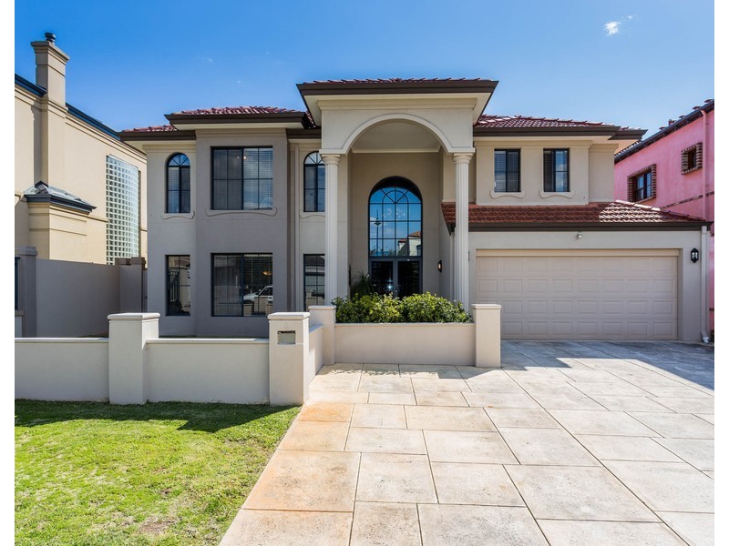 6 Kirkby Ridge, Salter Point WA 6152