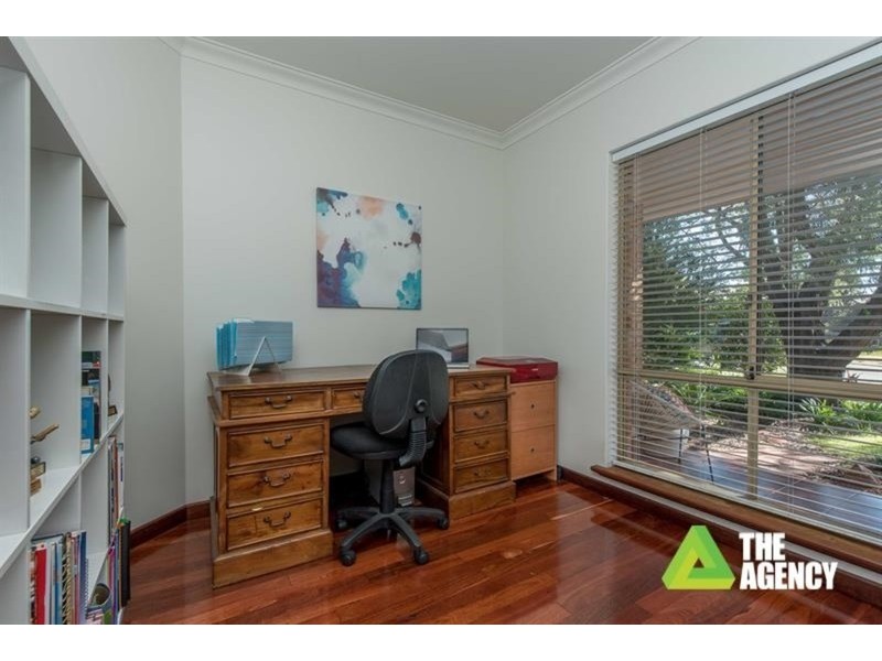 #5 Macintosh Rise, Duncraig WA 6023