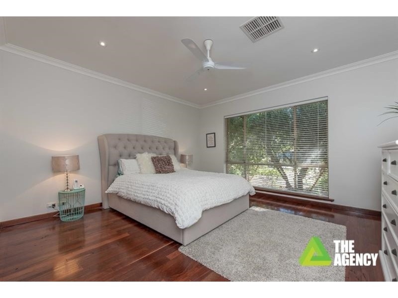 #5 Macintosh Rise, Duncraig WA 6023