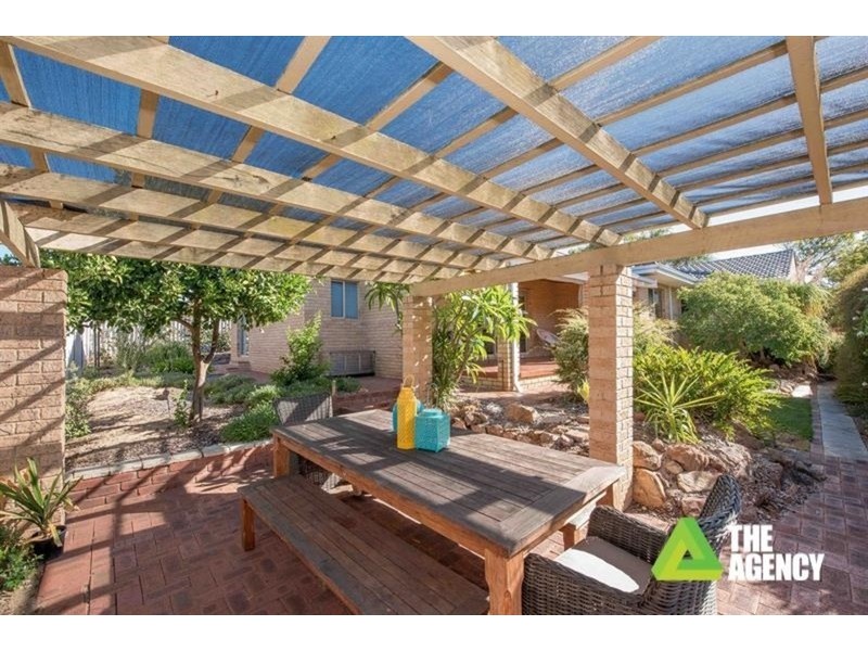 #5 Macintosh Rise, Duncraig WA 6023