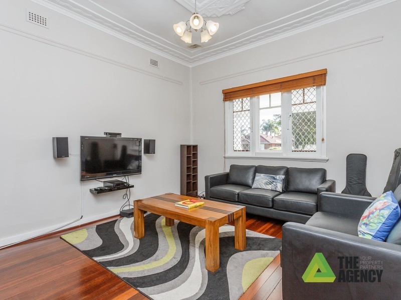 109a Raleigh Street, Carlisle WA 6101