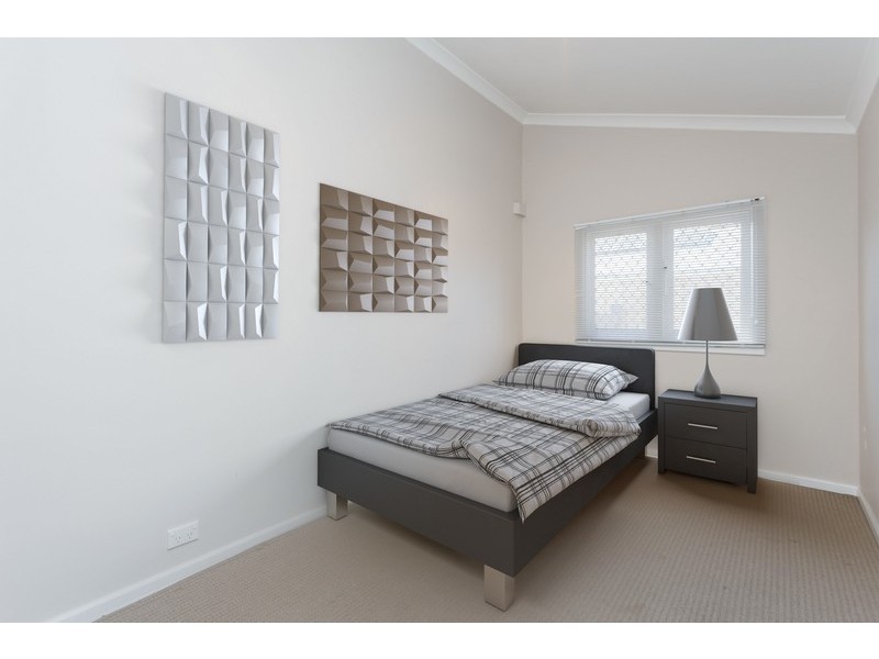 109a Raleigh Street, Carlisle WA 6101