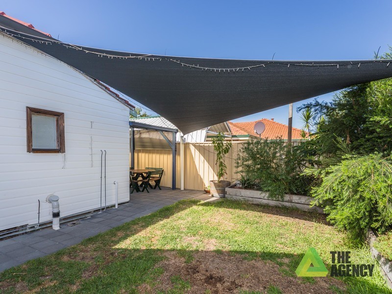 109a Raleigh Street, Carlisle WA 6101