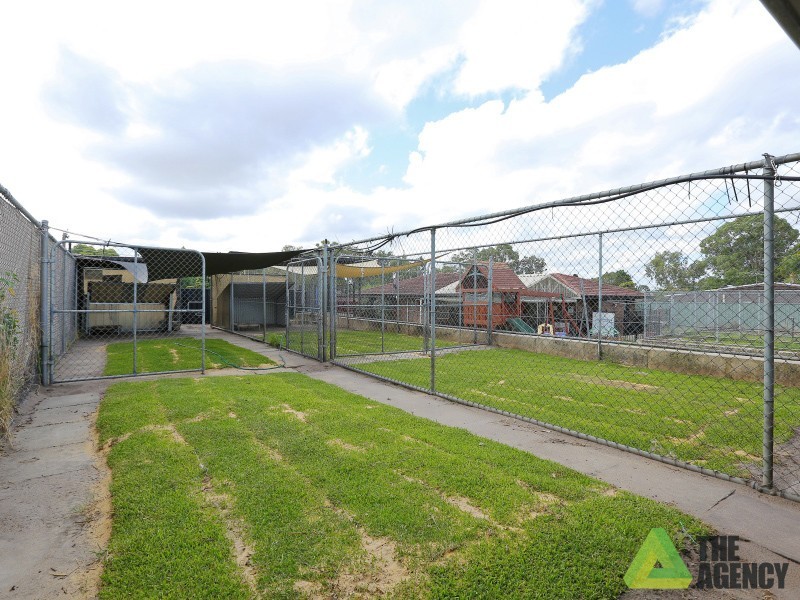 21 Battersea Road, Canning Vale WA 6155