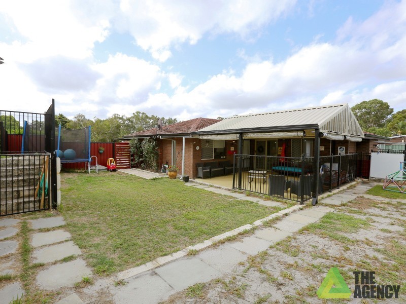 21 Battersea Road, Canning Vale WA 6155