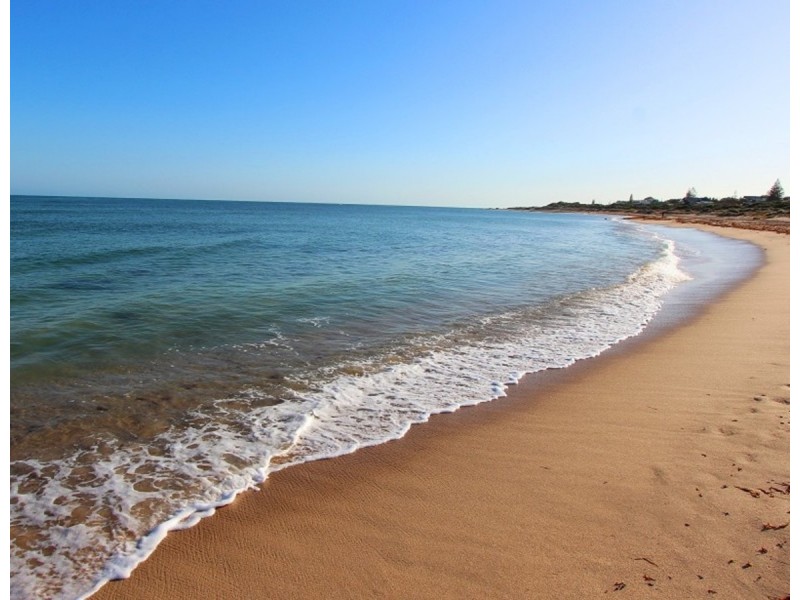 41 Buckingham Drive, Wannanup WA 6210