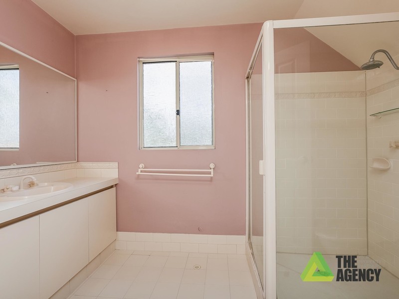12 Hayton Mews, Atwell WA 6164