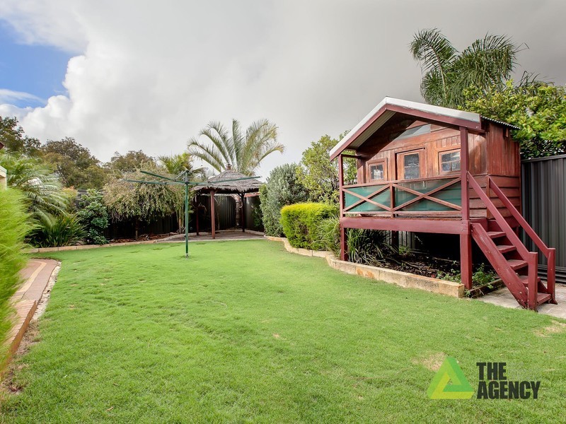 12 Hayton Mews, Atwell WA 6164