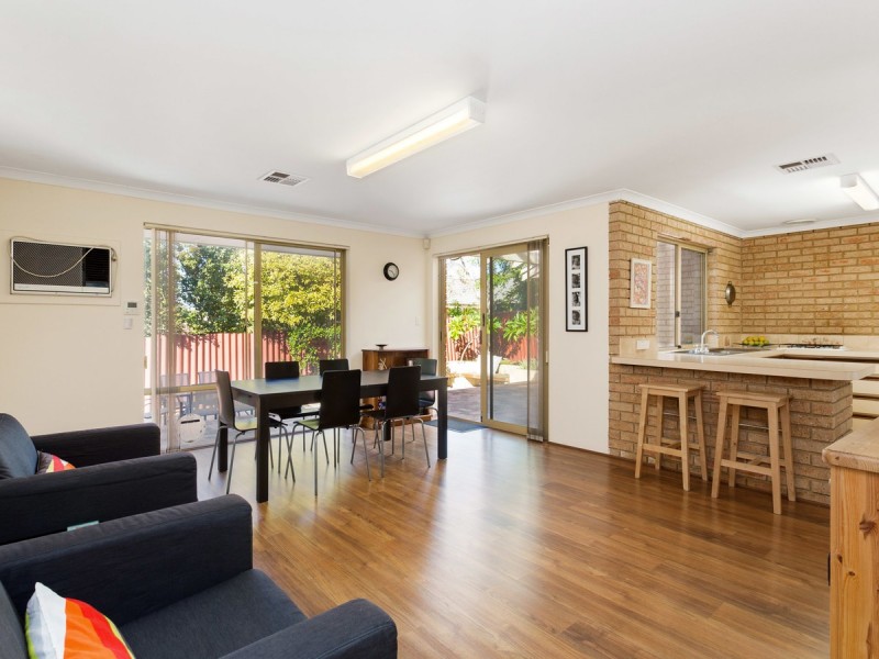 91A Hobbs Avenue, Como WA 6152